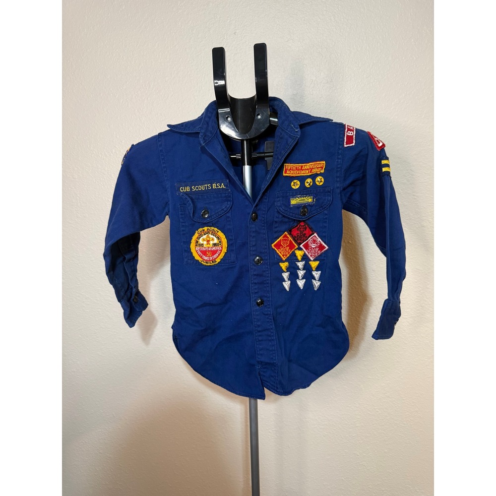 Vintage Boy Scouts of America Cub Scouts Blue Uniform Shirt Patches 1960 Jubilee